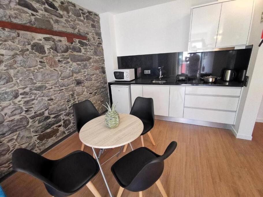 Chale Esmeralda - Charming Studios In Calheta Beach المظهر الخارجي الصورة